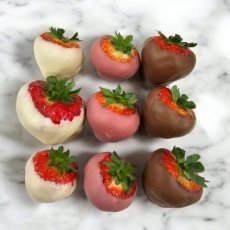 Aardbeien in Chocolade Afhalen Zondag vanaf 10 uur